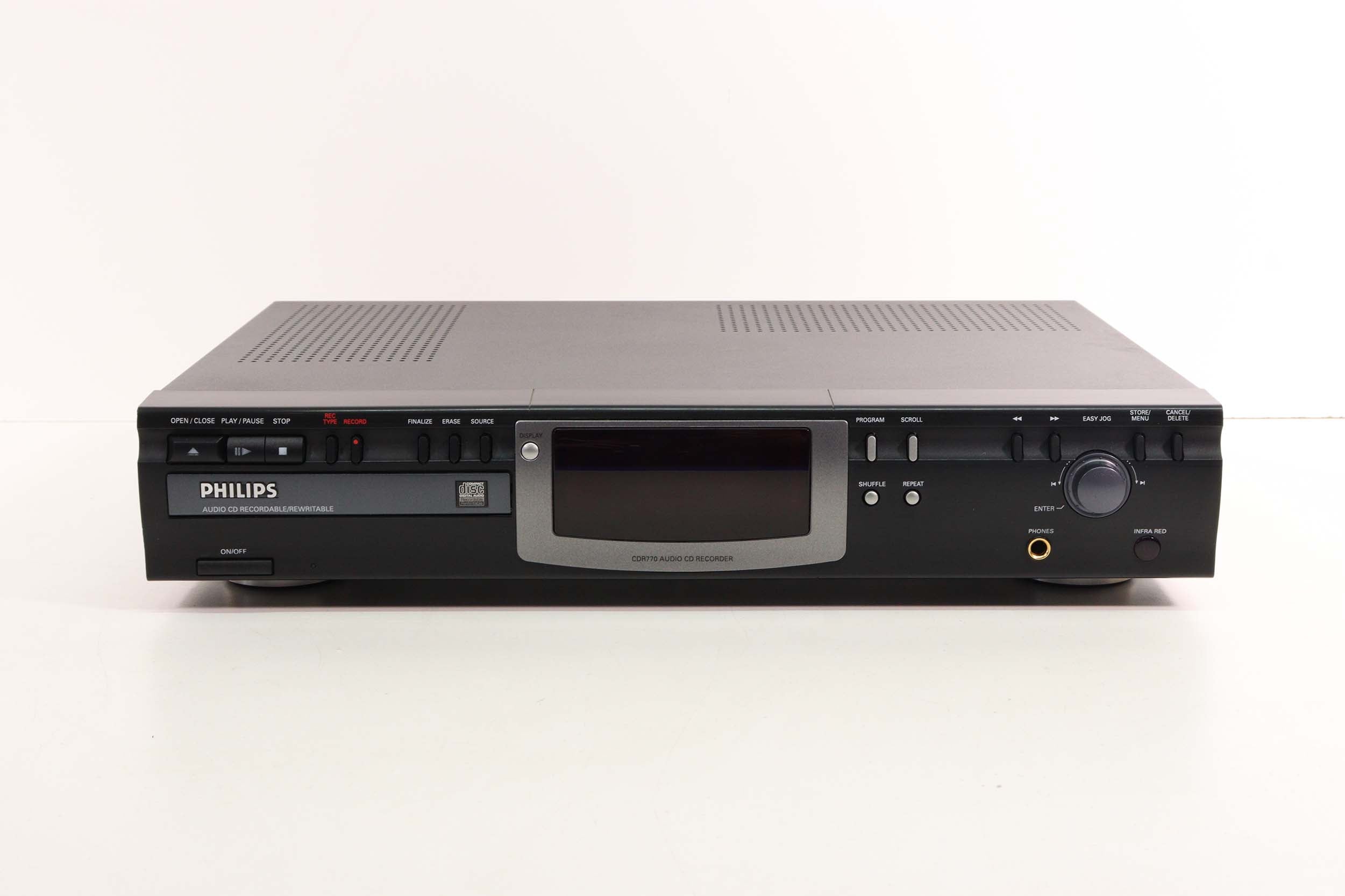 Philips CDR770/17 Audio CD Player/Recorder (Freezing Issues)