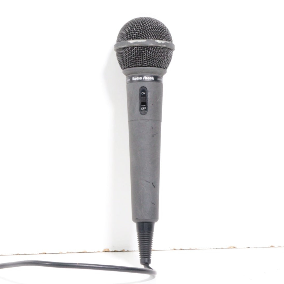 Shure SM57 - Uni-Directional Dynamic Microphone