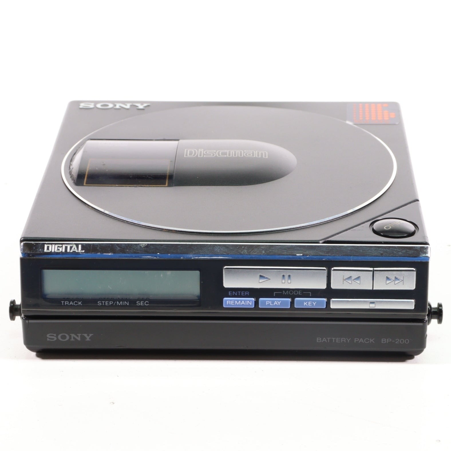 Sony Discman D7 Personal CD Player with BP-200 Battery Pack and Case (WON'T  POWER ON)