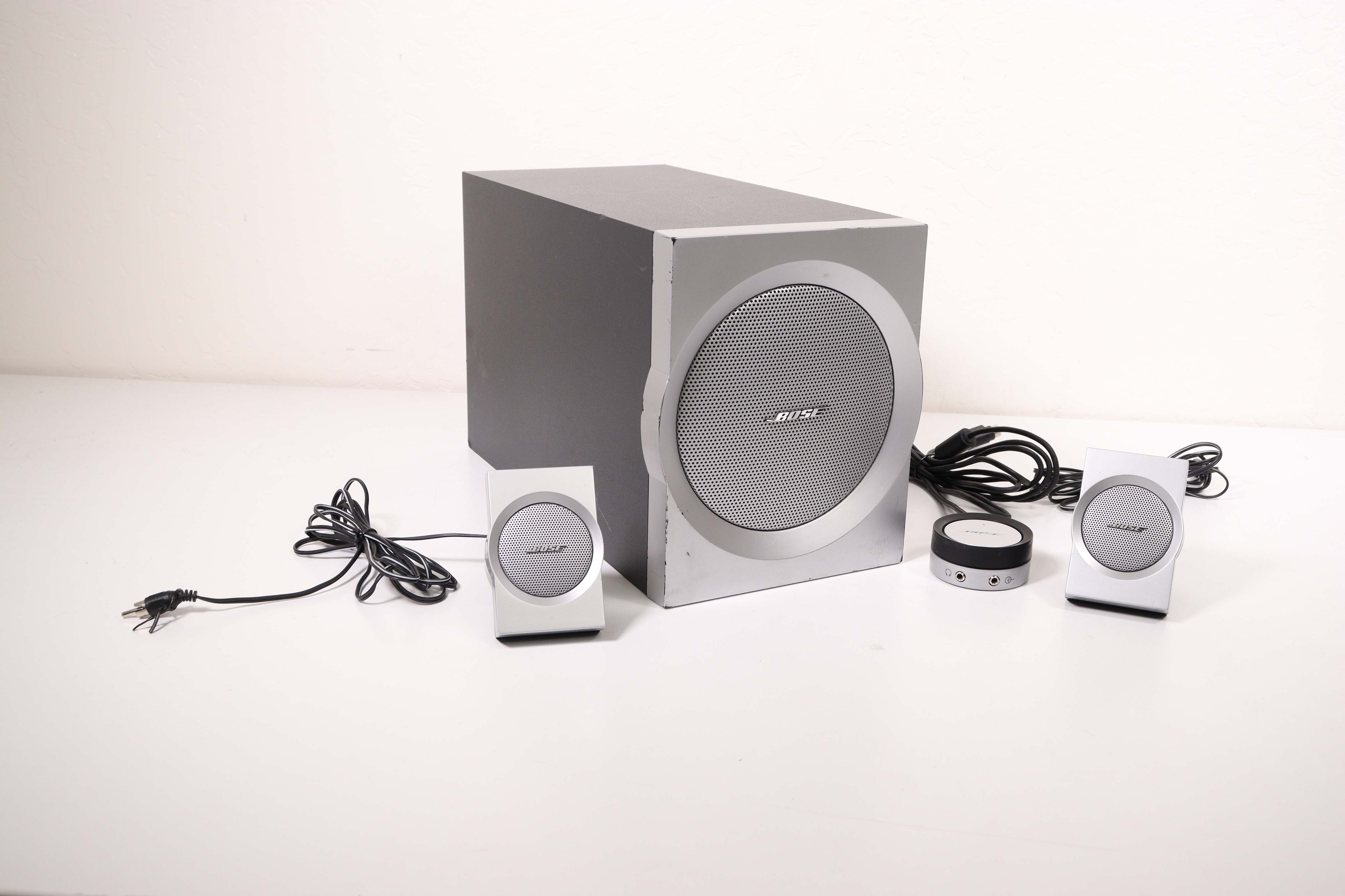 Bose Companion 5 2.1 Channel Desktop Speaker System; Black