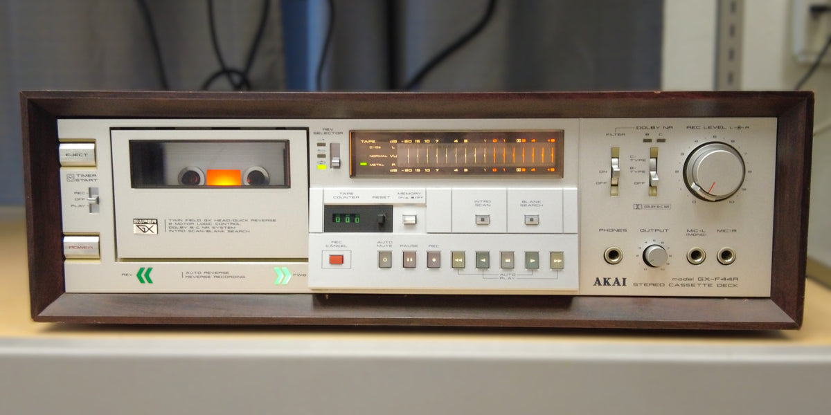 Rewind and Play: Rediscovering the Akai GX-F44R Cassette Deck