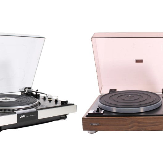 BELT-DRIVE VS DIRECT-DRIVE TURNTABLES: WHAT’S THE DIFFERENCE?