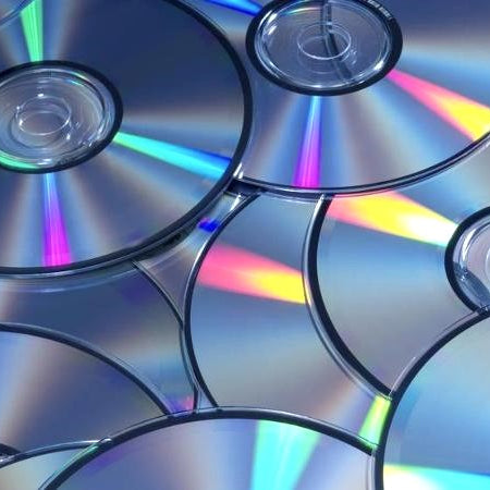 CD COMPACT DISC PLAYER AUDIO LISTENING NOSTALGIA HISTORY