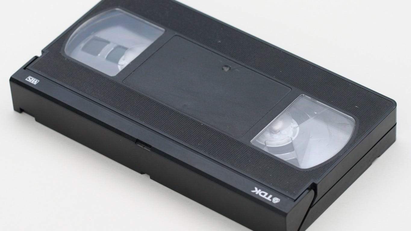 16 Reasons to Own a VCR in 2021
