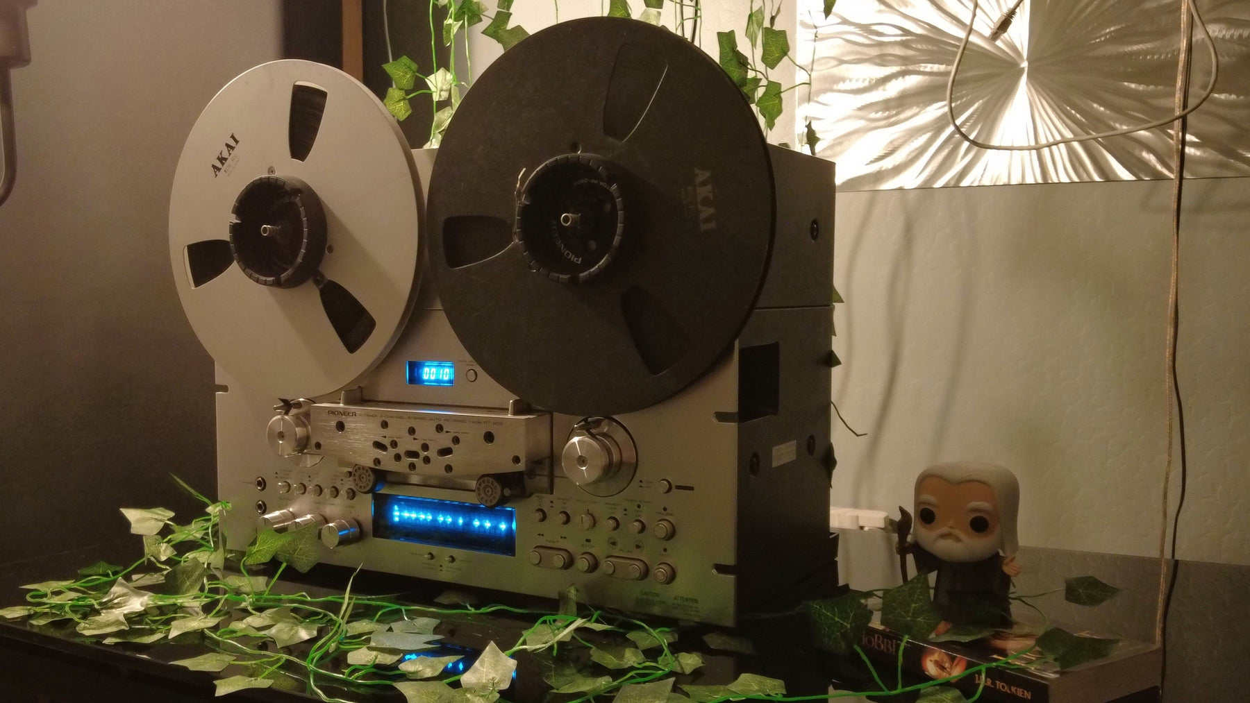 PIONEER RT-909: AN UNEXPECTED JOURNEY | UNIQUE REVIEW OF THIS VINTAGE REEL-TO-REEL