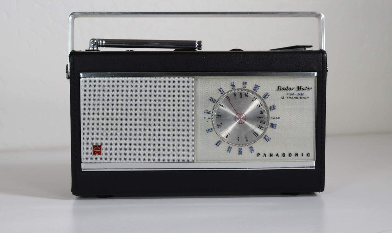 Vintage Portable Radios | AM / FM / 6 Band / Cassette / More