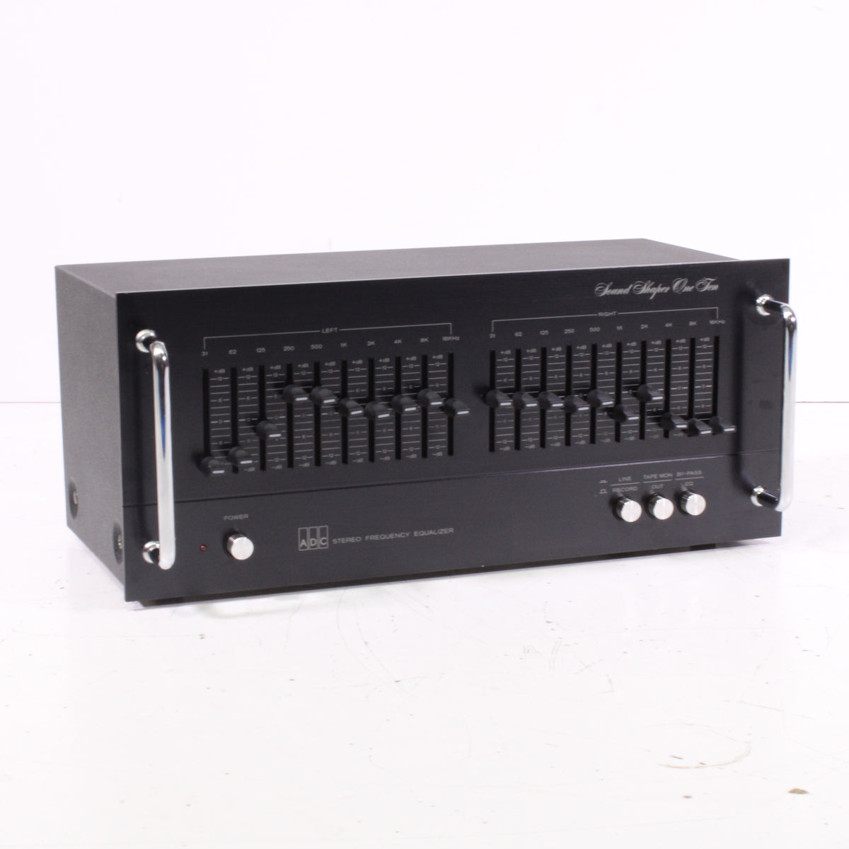 D-1 オーディオ機器 グラフィックイコライザー グADC SS-10 Yahoo!オークション - 「adc ss」の落札相場・落札価格