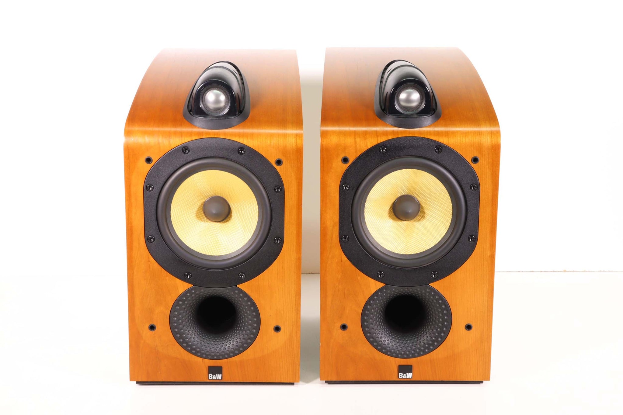 B&W Bookshelf Speakers and Center Channel High End (HTM7 Center/705 Bo