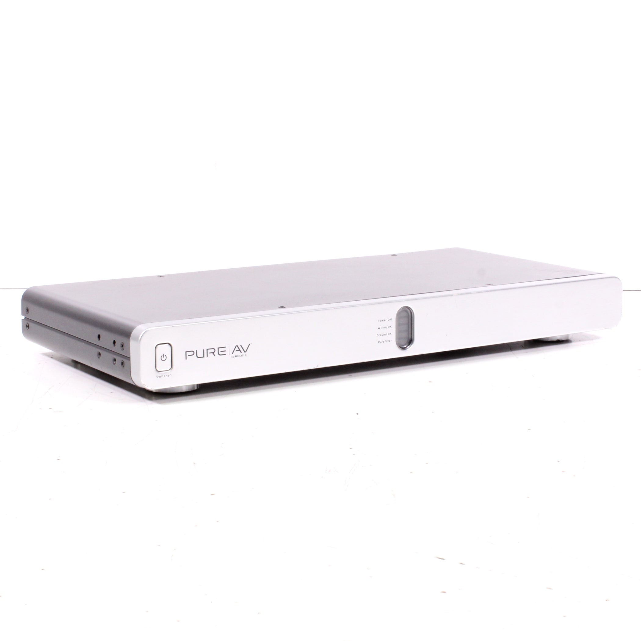 Belkin Pure AV AP20800-10 Home Theater Power Console Surge Protector ...
