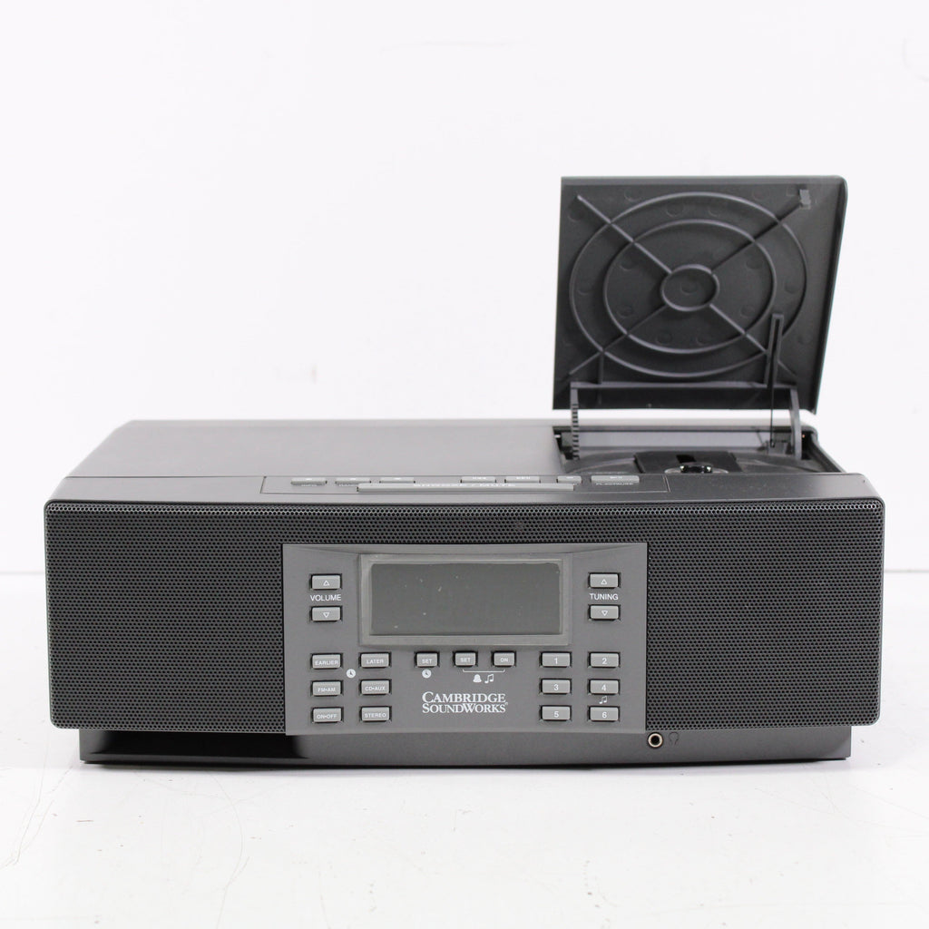 Table Rardio Cambridge SoundWorks Model 88CD Tabletop Radio CD Player System