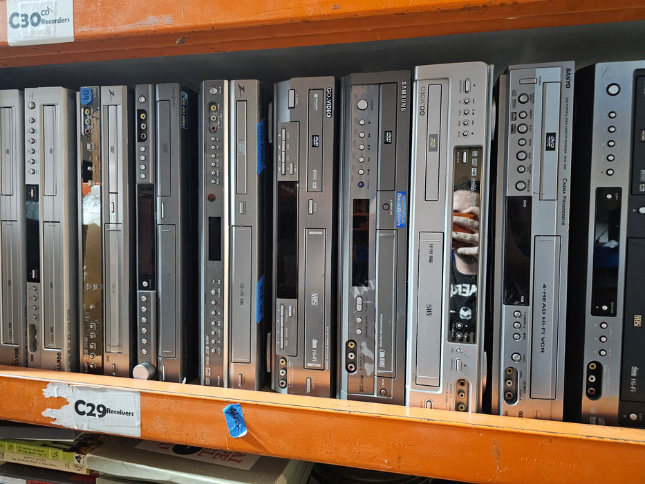 DVD VCR Combo Player With A Defective DVD Drive (DVD Does not Work)(Special Item)-VCRs-SpenCertified-vintage-refurbished-electronics