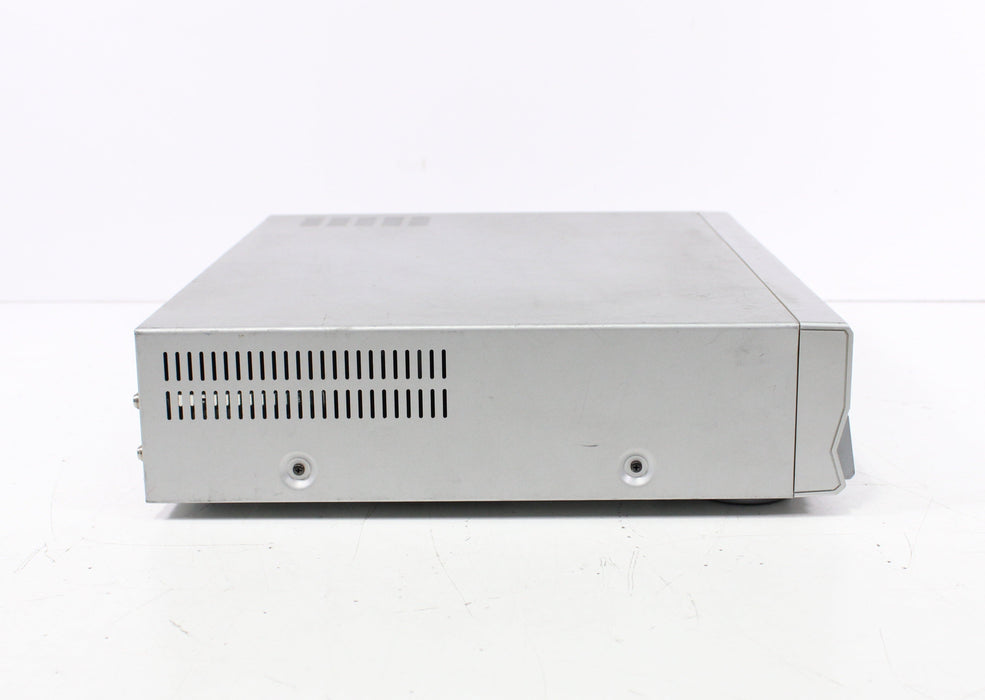 Daewoo DV6T811N DVD VHS Combo Player 6-Head Video Recorder Compatible with PAL (BLACK OR SILVER)-VCRs-SpenCertified-vintage-refurbished-electronics