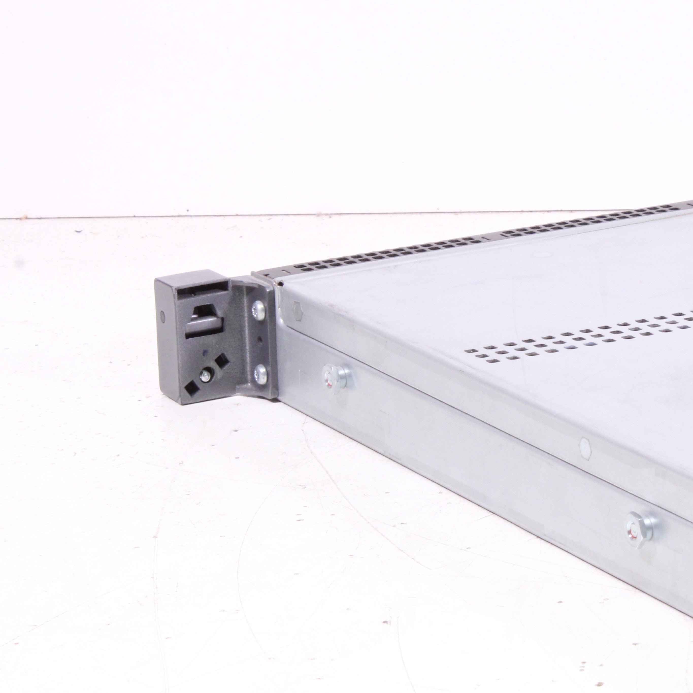 Dell PowerEdge R610 1U Rackmount Server — SpenCertified