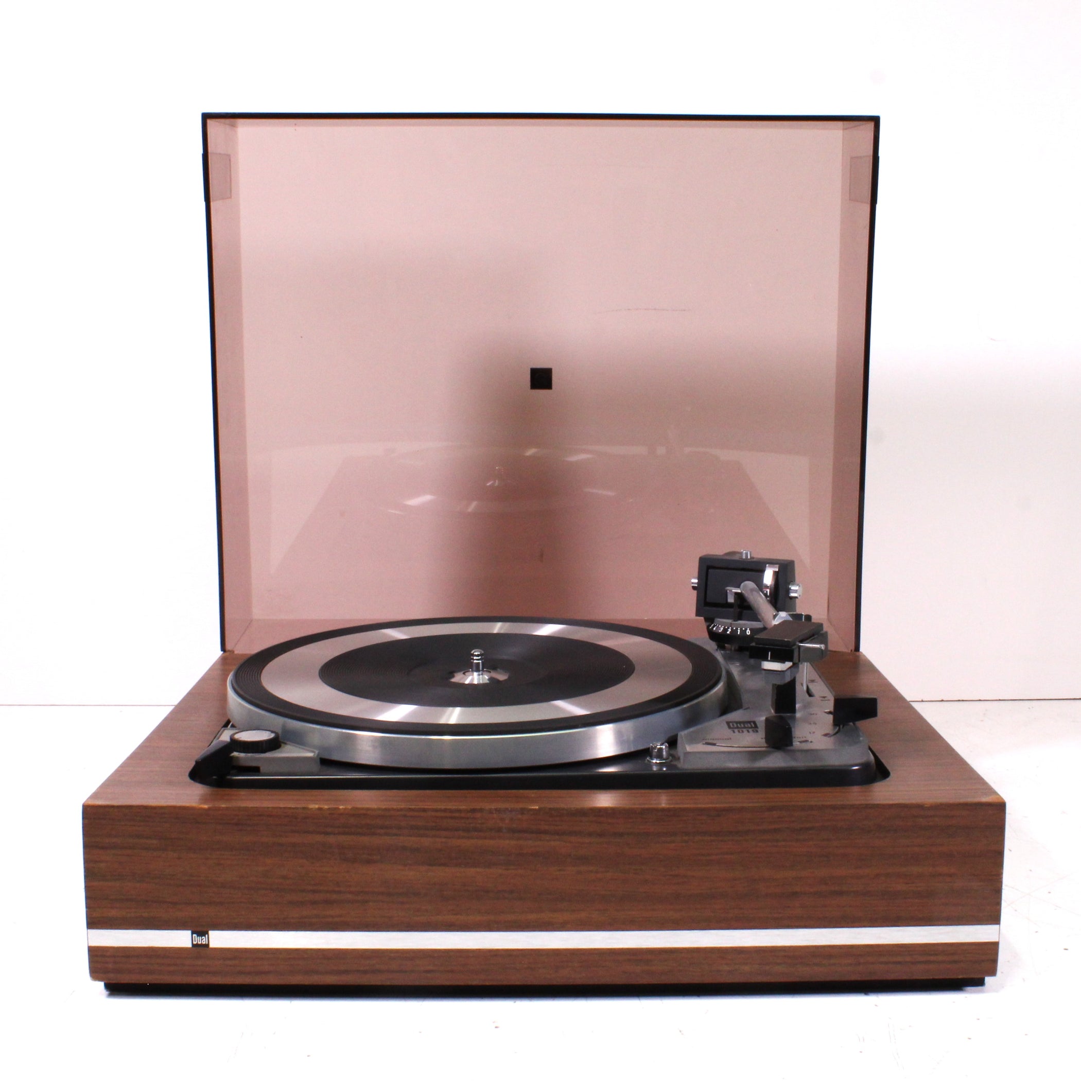 Dual 1019 Four Speed Fully-Automatic Idler-Drive Turntable (1965-1971 ...
