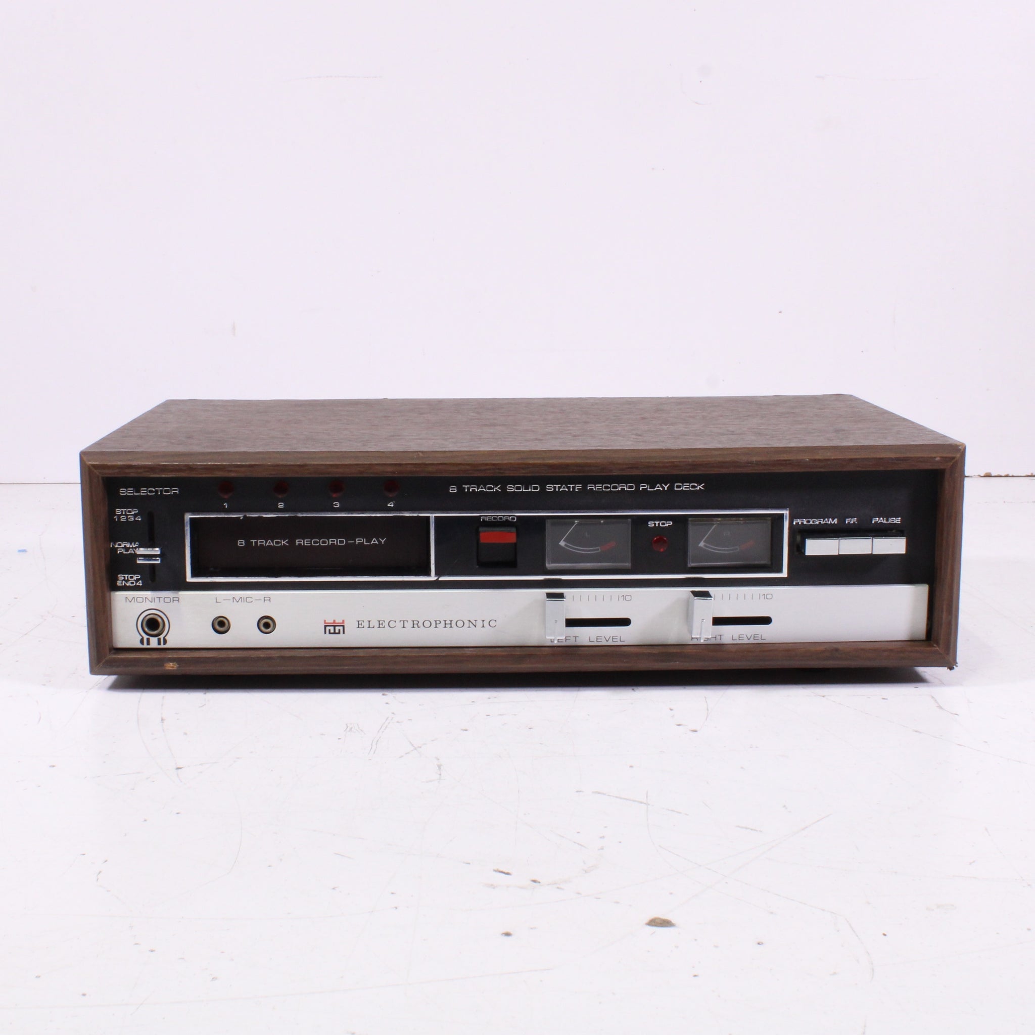 Vintage 8 Track Players — SpenCertified