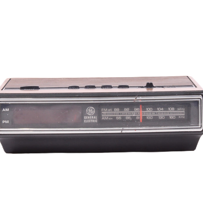 General Electric 7-4625A AM/FM Digital Clock Radio Woodgrain Alarm Clock-Radios-SpenCertified-vintage-refurbished-electronics