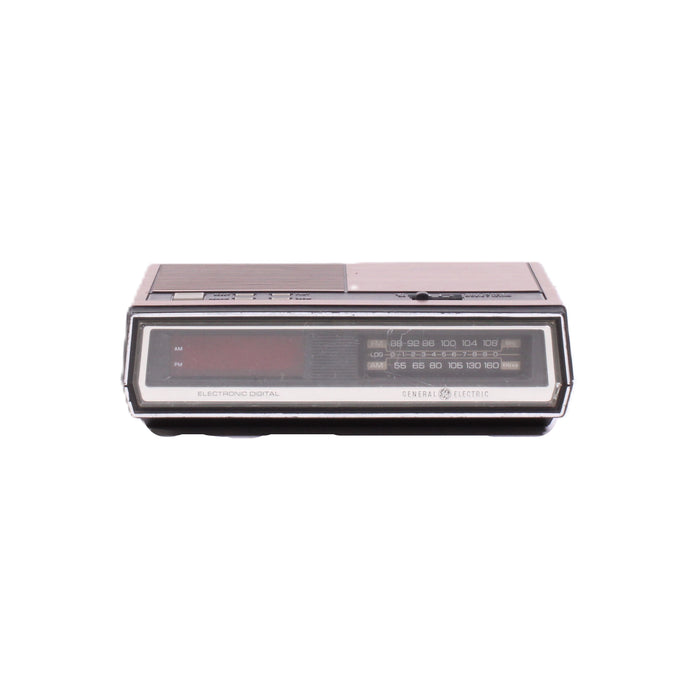 General Electric 7-4635A AM/FM Clock Radio Woodgrain Digital Alarm Clock-Radios-SpenCertified-vintage-refurbished-electronics