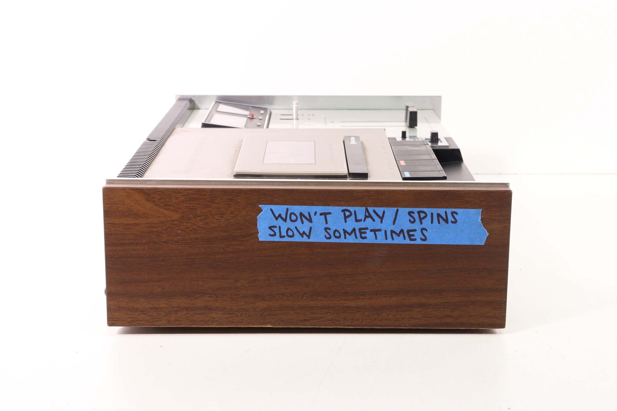 HITACHI TRQ2040D Stereo Cassette Tape Deck (Wont Play/Spins Slow)