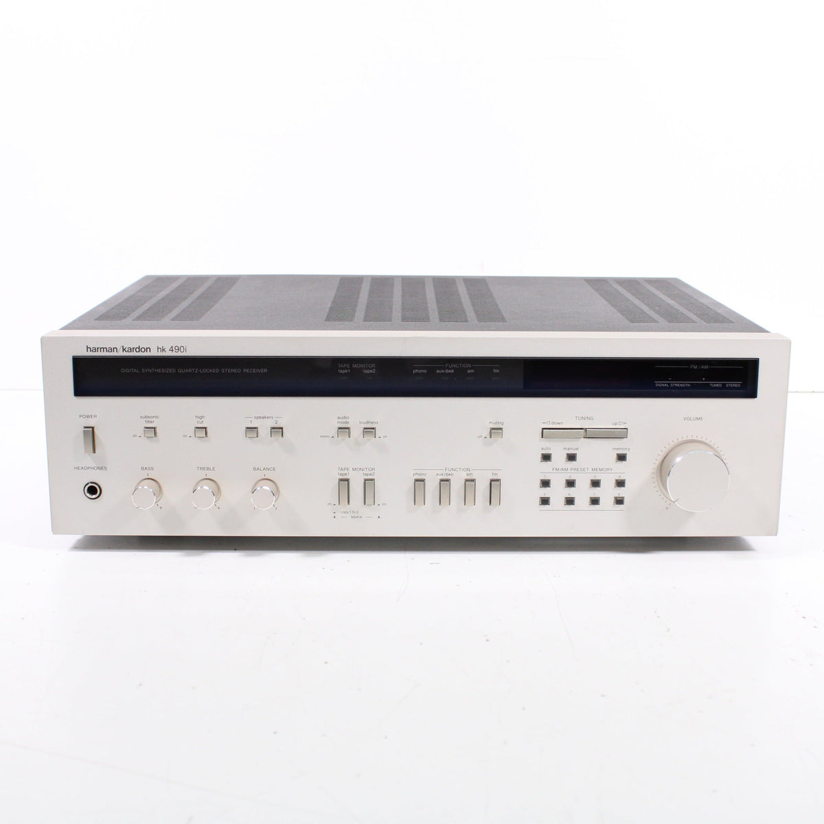 Harman Kardon HK 490i Digital Synthesized Quartz Locked Stereo