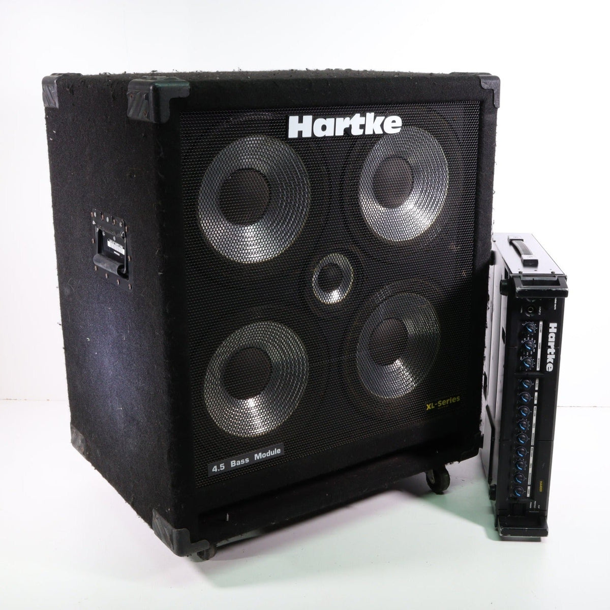 Hartke Bass System (4.5XL Bass Cabinet and HA4000 Bass Amplifier
