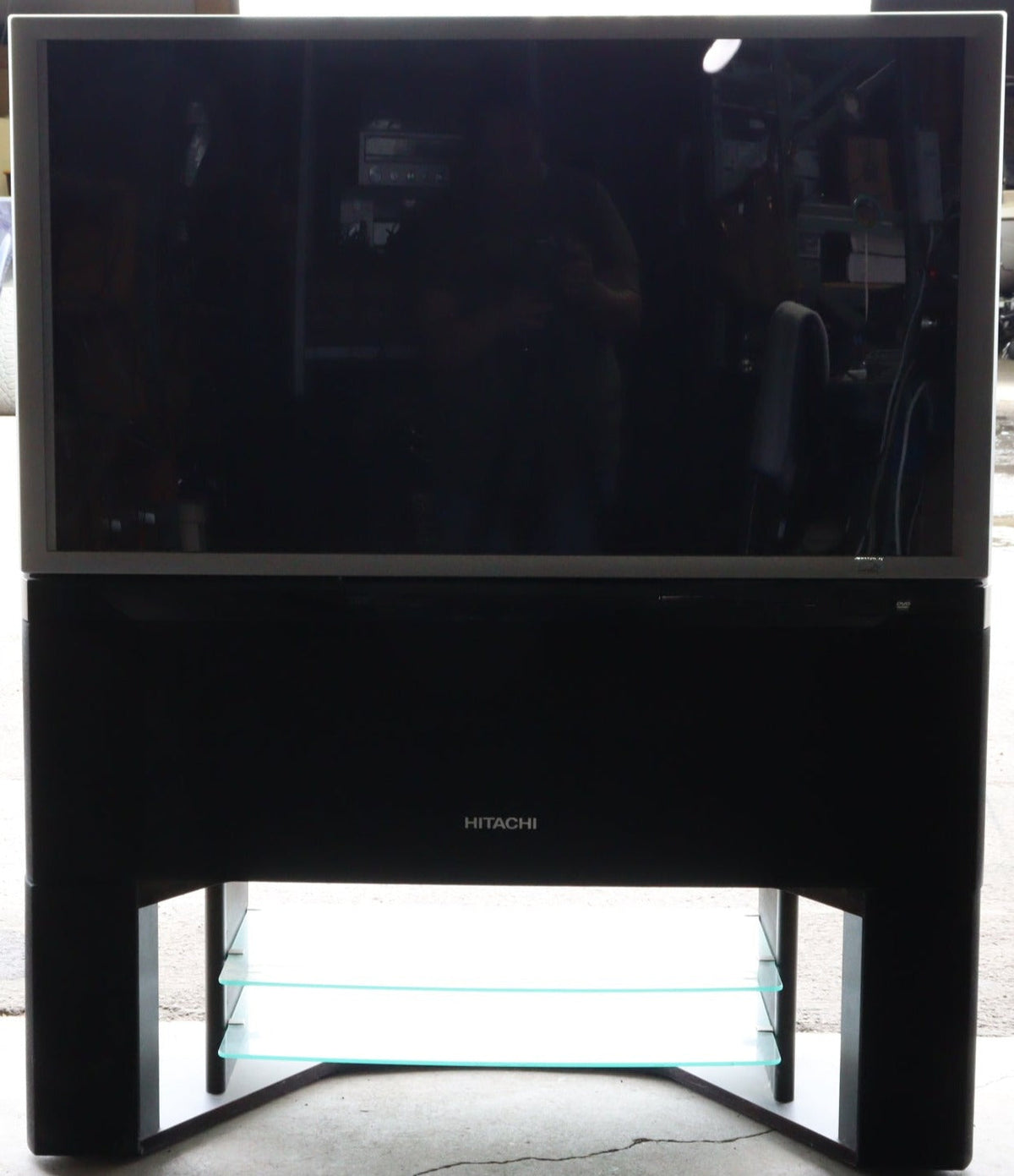 Hitachi 46W500 Combination Projection Color TV and DVD 