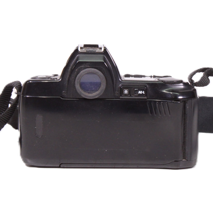 Nikon N8008S 35mm SLR Film Camera with Bag (AS-IS)