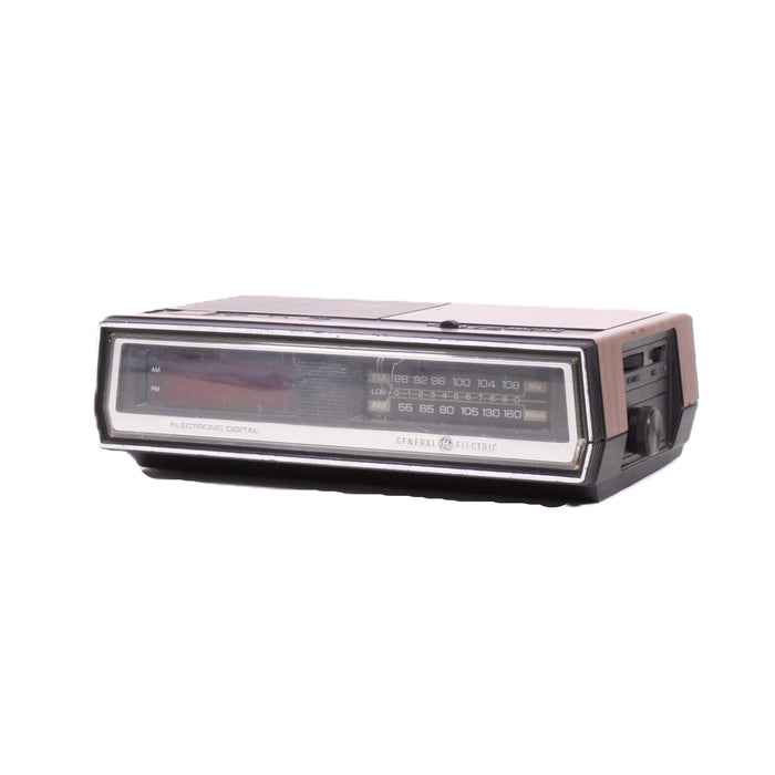 General Electric 7-4635A AM/FM Clock Radio Woodgrain Digital Alarm Clock