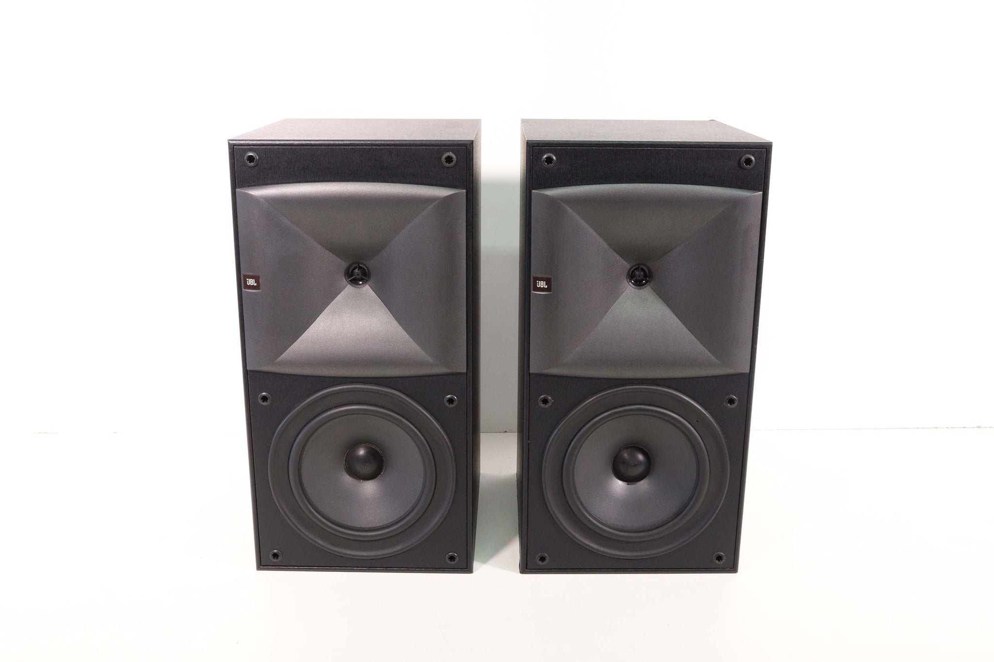 JBL HLS610 Bookshelf Speaker pair