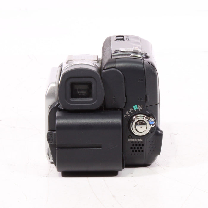 JVC GR-DF550 MiniDV Digital Video Camcorder 700x Digital Zoom-Video Cameras-SpenCertified-vintage-refurbished-electronics