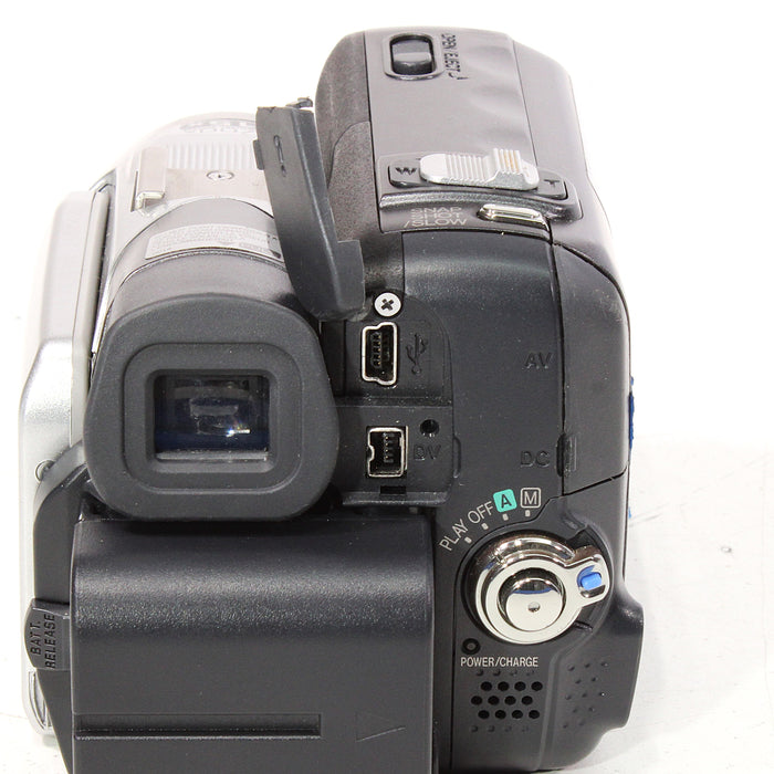 JVC GR-DF550 MiniDV Digital Video Camcorder 700x Digital Zoom-Video Cameras-SpenCertified-vintage-refurbished-electronics