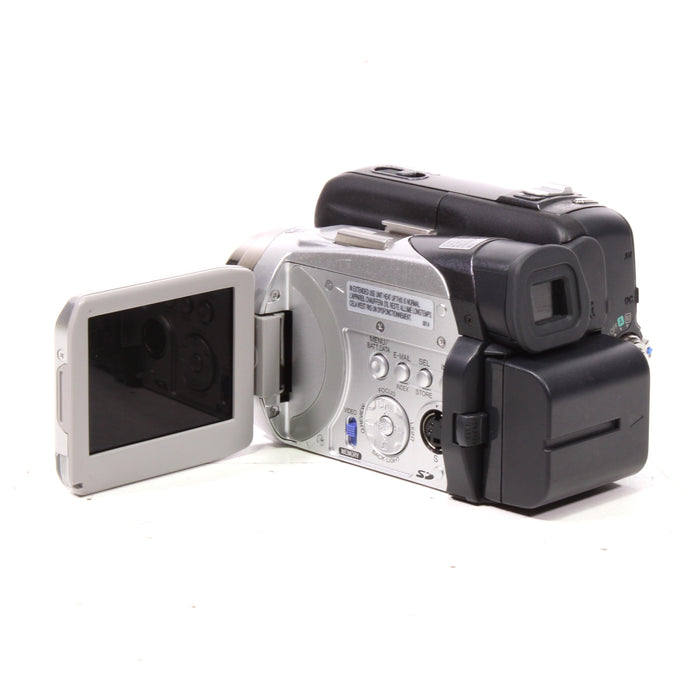 JVC GR-DF550 MiniDV Digital Video Camcorder 700x Digital Zoom-Video Cameras-SpenCertified-vintage-refurbished-electronics