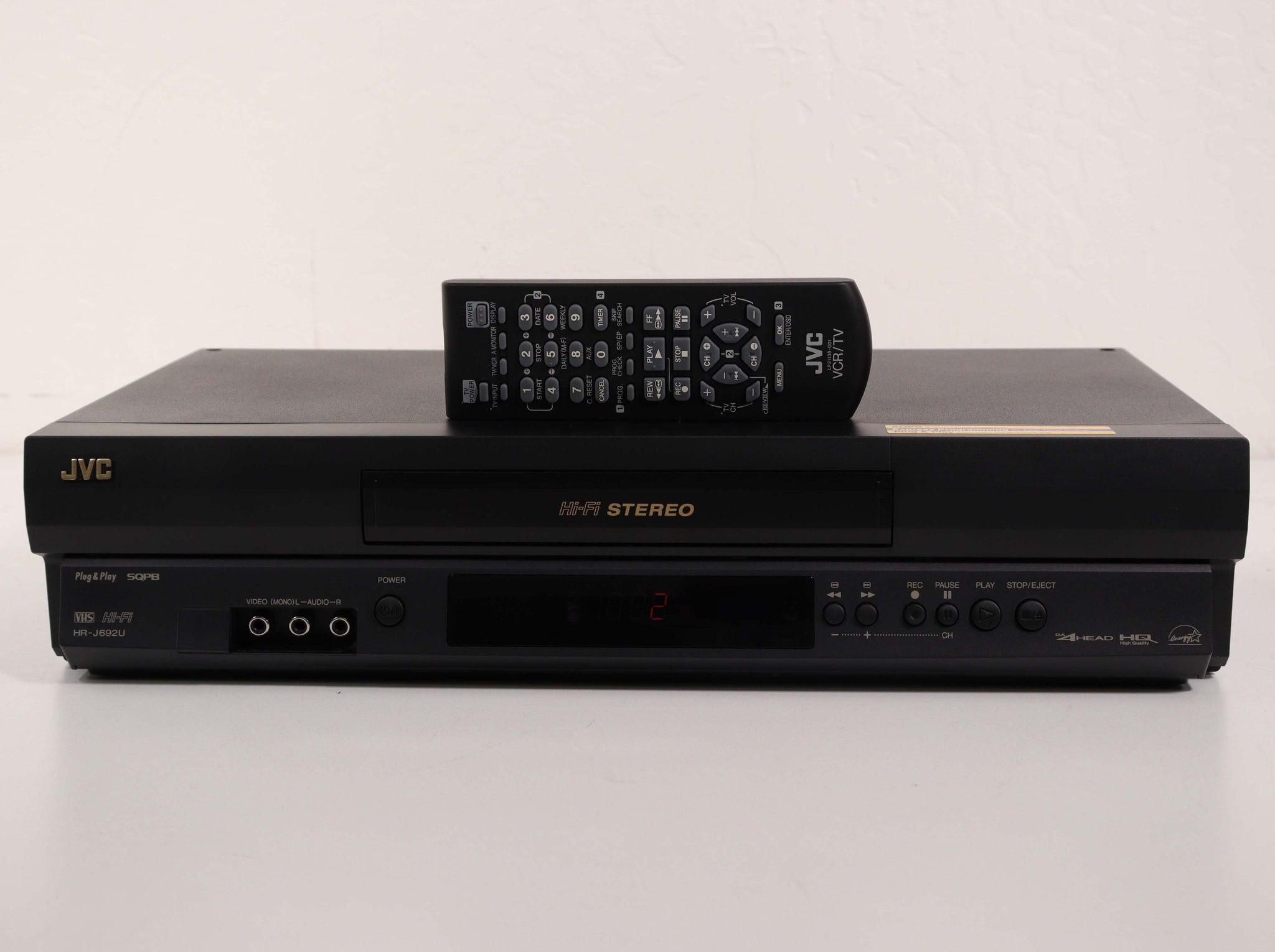 JVC HR-J692U Vintage 4-Head Hi-Fi Stereo Video Cassette Recorder VHS No outlet Remote