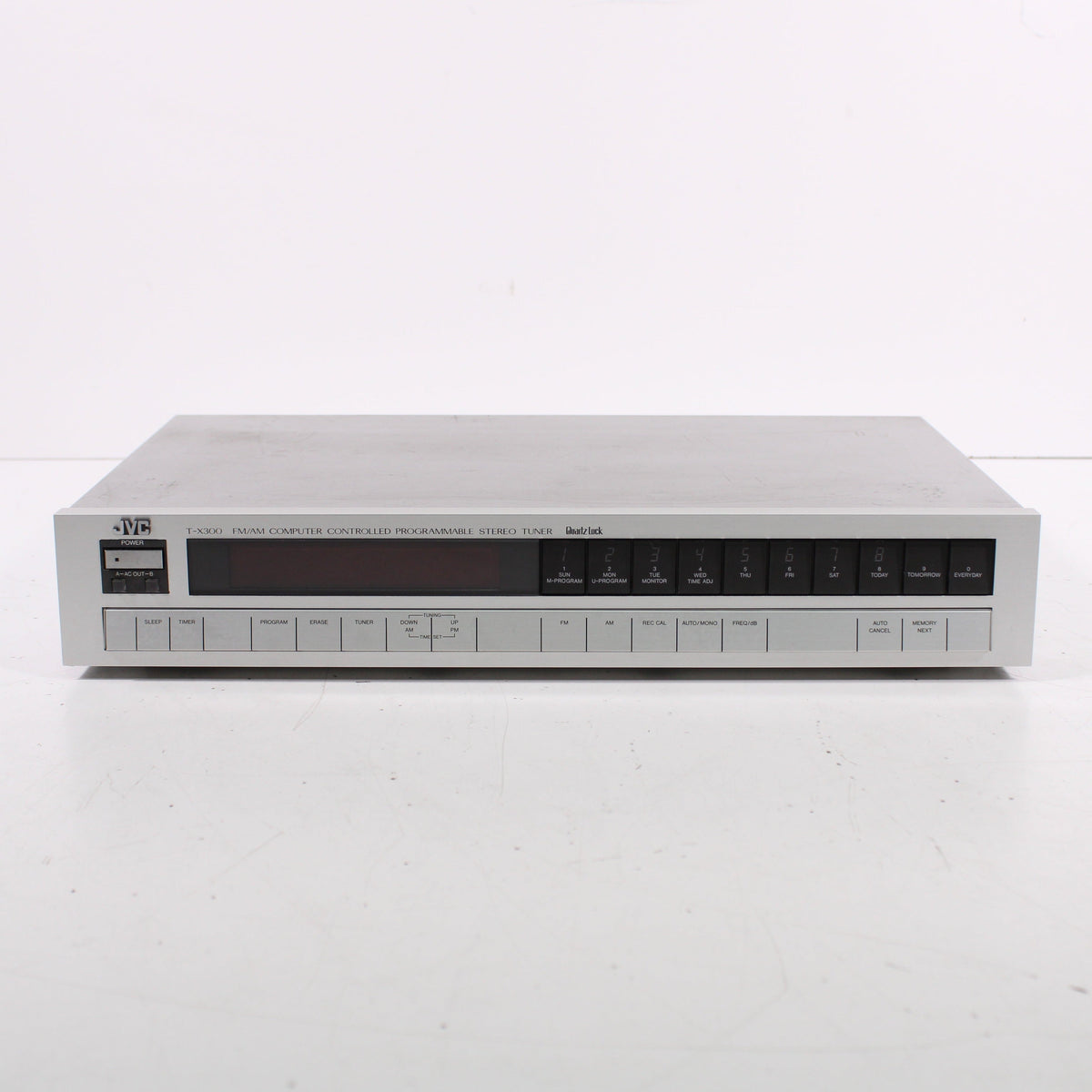 JVC T-X300 FM AM Computer Controlled Programmable Stereo Tuner (1984 ...