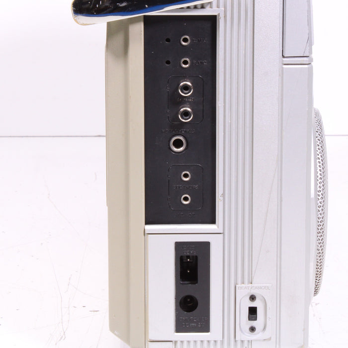 Montgomery Ward GEN 3995A Portable Stereo Boombox AM/FM Cassette Recorder/8-Track Player-Cassette Players & Recorders-SpenCertified-vintage-refurbished-electronics