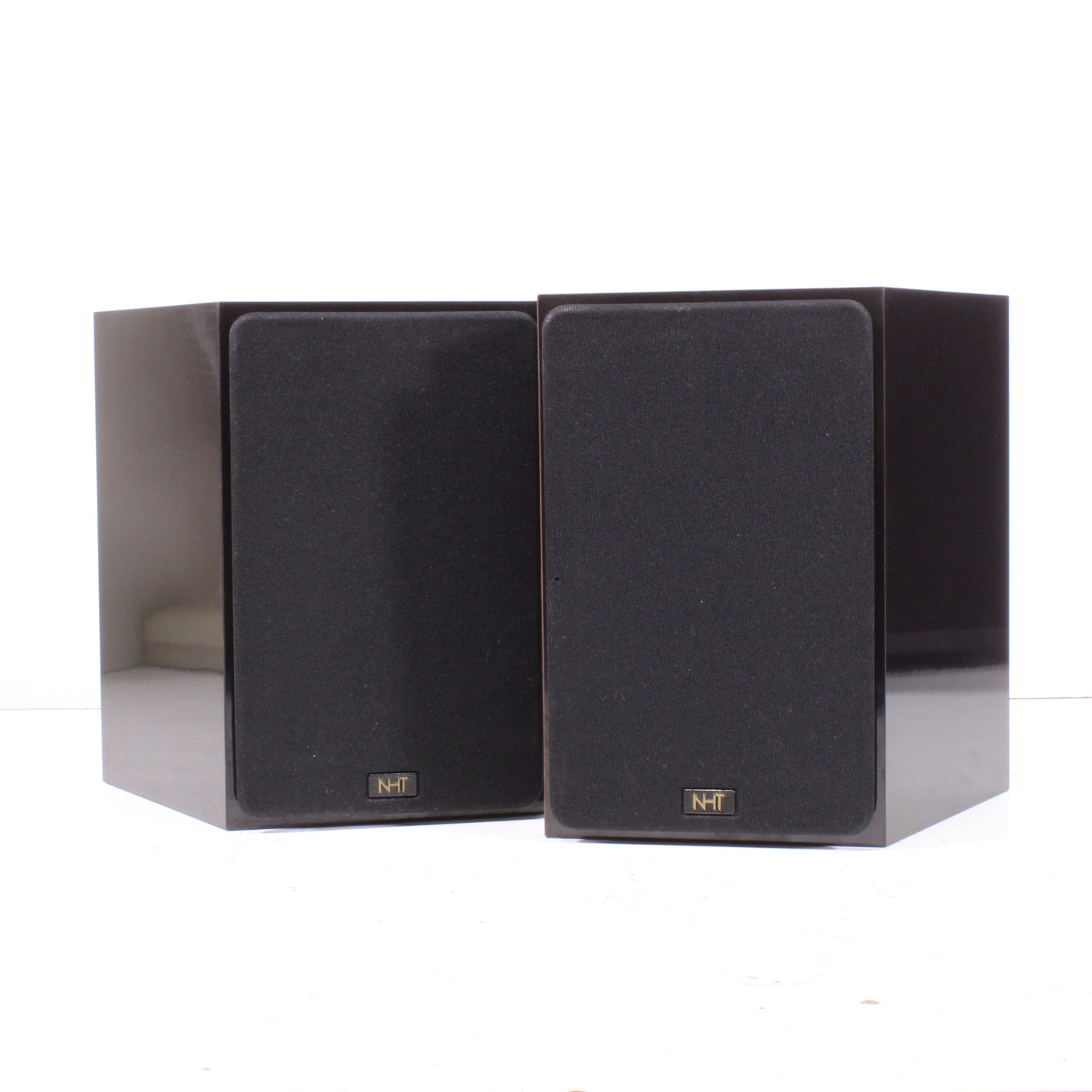 NHT (Now Hear This) Model 1A Bookshelf 2-Way Stereo Speaker System (19 ...