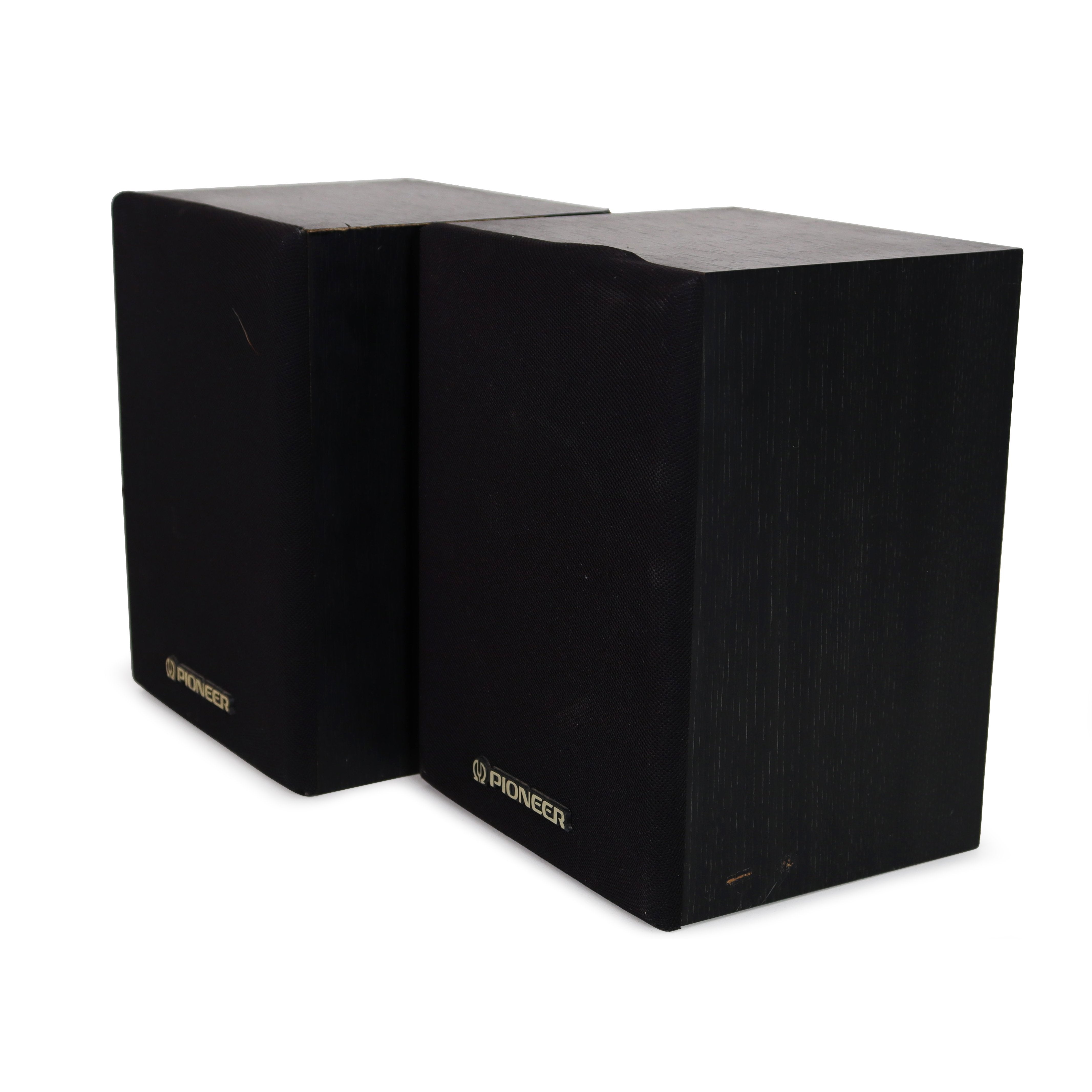 Pioneer bookshelf hot sale speakers