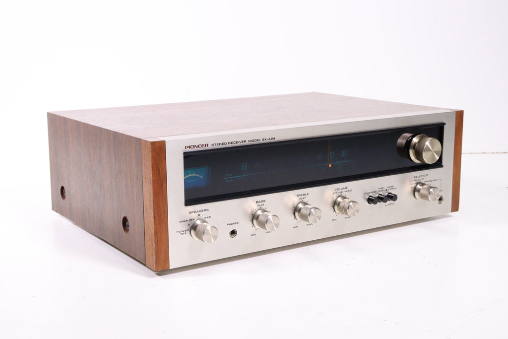 Pioneer SX-424 Vintage AM FM Stereo Receiver Made in Japan