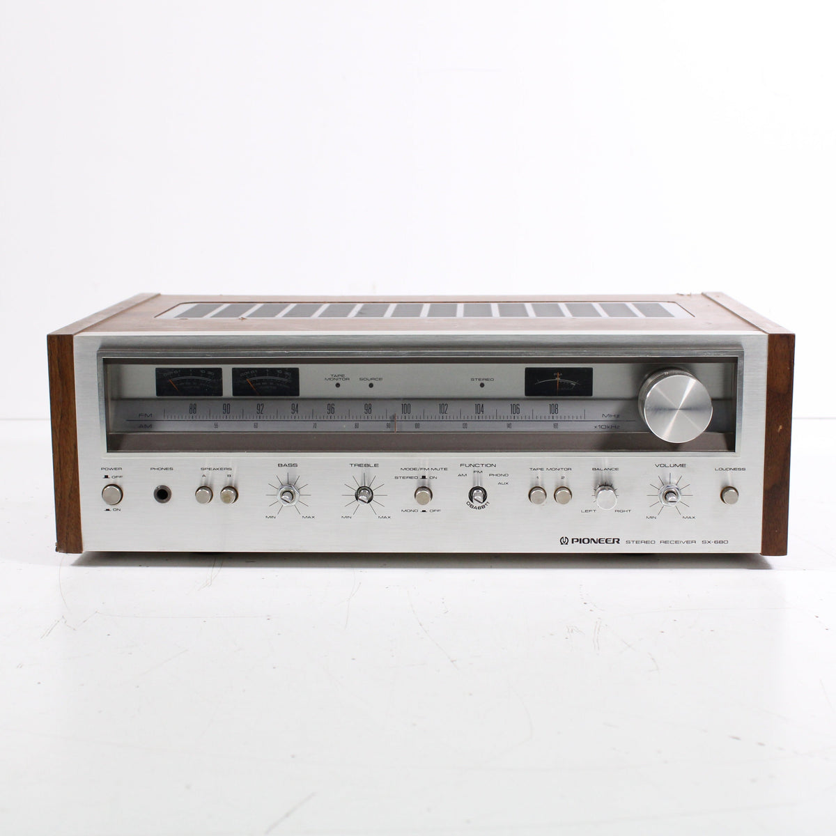 Pioneer SX-680 Vintage Stereo Receiver (1978) — SpenCertified