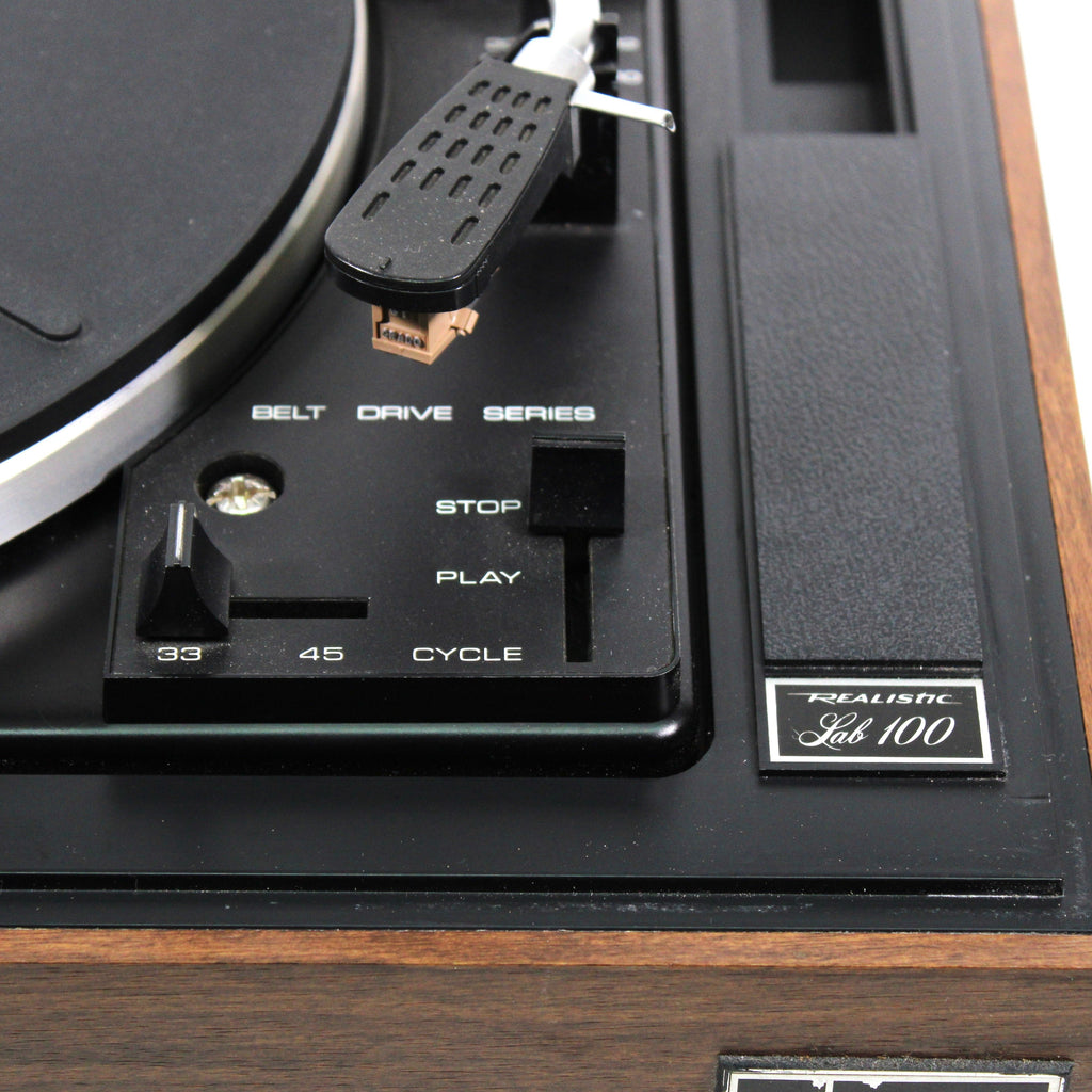 Realistic Lab 65 Realistic Lab-100 Belt Drive Stereo Turntable (1977)