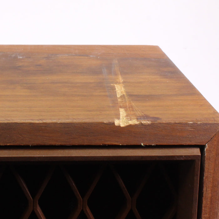 Realistic Nova-6 2-Way Loudspeaker System-Speakers-SpenCertified-vintage-refurbished-electronics