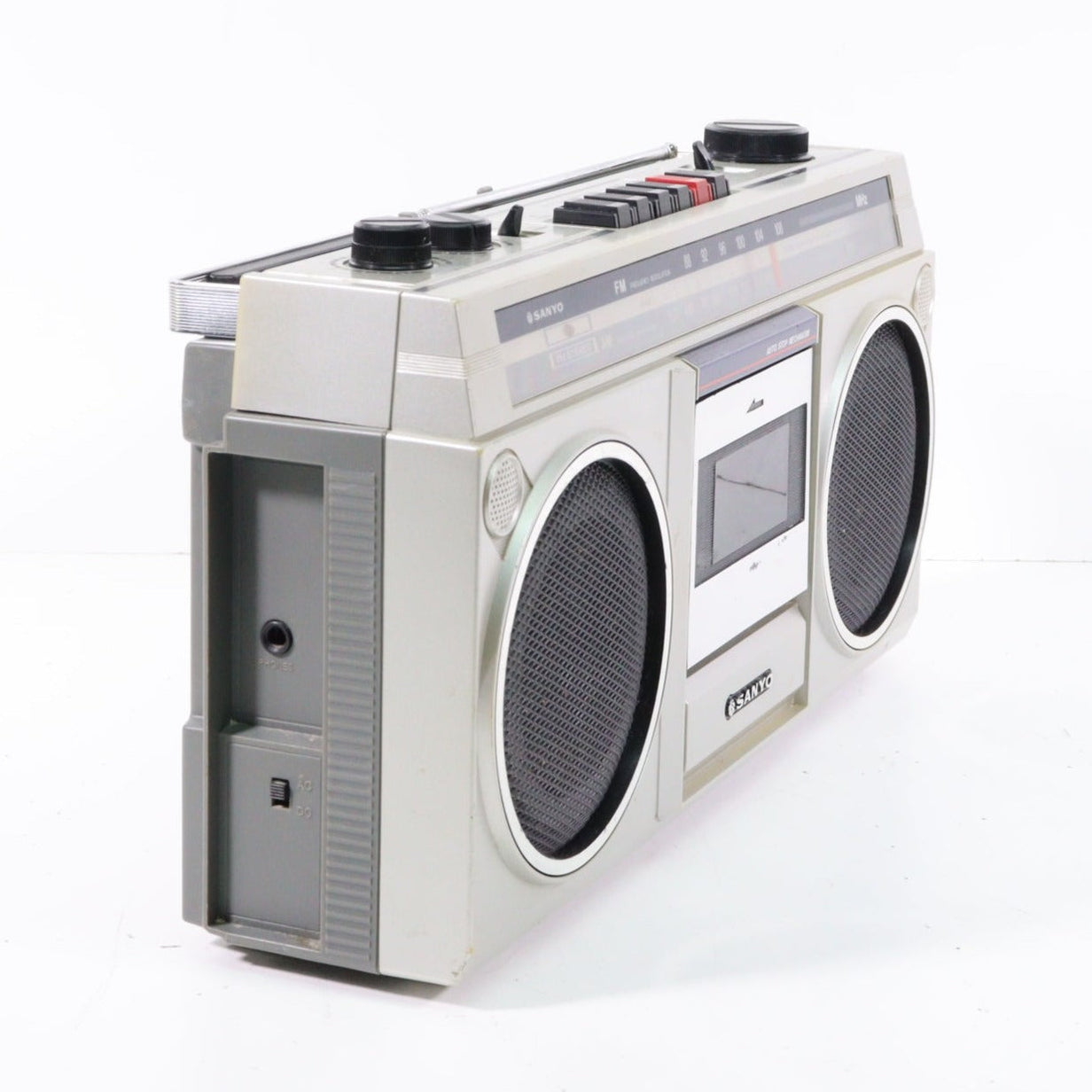 Sanyo M 9800 Portable AM FM Stereo Radio Cassette Recorder — SpenCertified