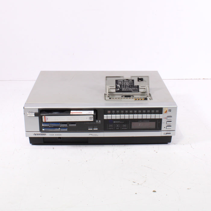 Sanyo VCR-4900 Betacord Beta Hi-Fi VCR 2-Head Recorder (1983)-Betamax Player-SpenCertified-vintage-refurbished-electronics