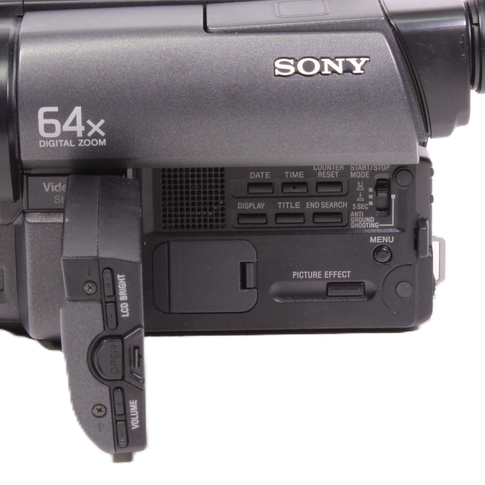 Sony CCD-TRV25 Hi8 Handycam Camcorder 20x Optical Zoom NightShot-Camera-SpenCertified-vintage-refurbished-electronics