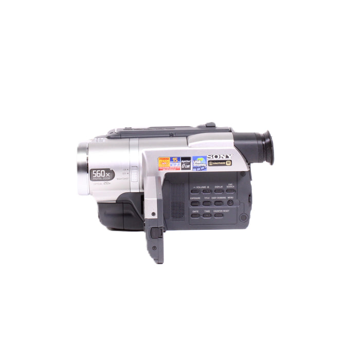 Sony CCD-TRV608 Hi8 XR Camcorder 20x Optical Zoom NightShot Handycam with Camera Bag (2000)-Camera-SpenCertified-vintage-refurbished-electronics