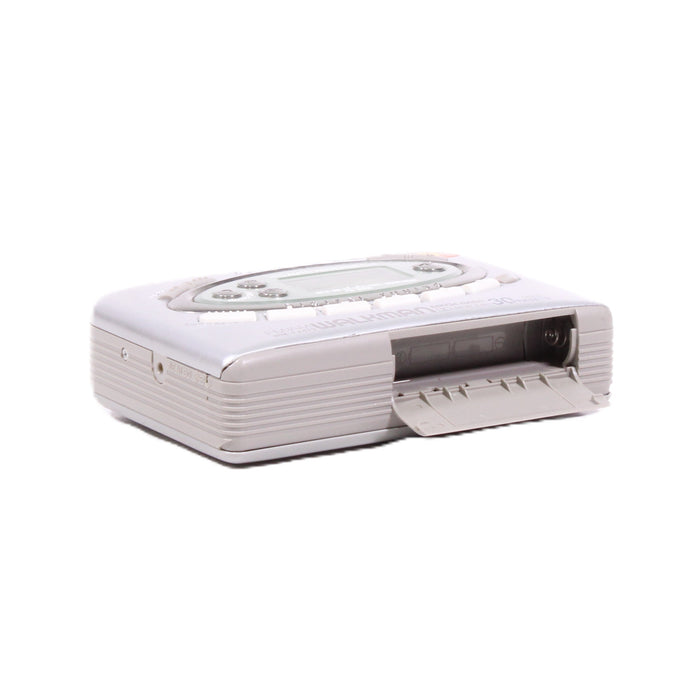 Sony WM-FX479 AM/FM Cassette Walkman Portable Cassette Player Mega Bass-Cassette Players & Recorders-SpenCertified-vintage-refurbished-electronics