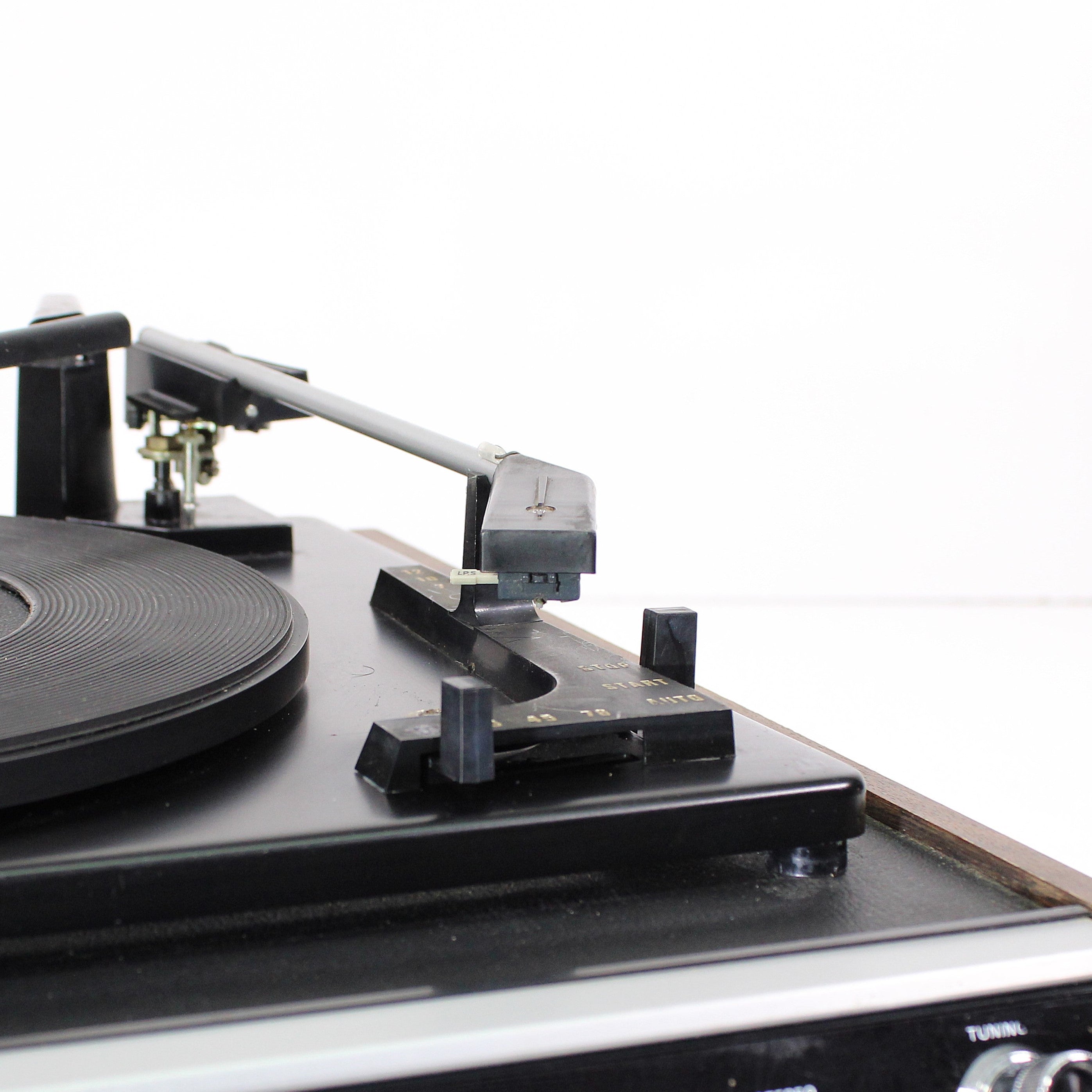 Soundesign 4764 AM FM Stereo Multiplex System Turntable with 8 Track P ...