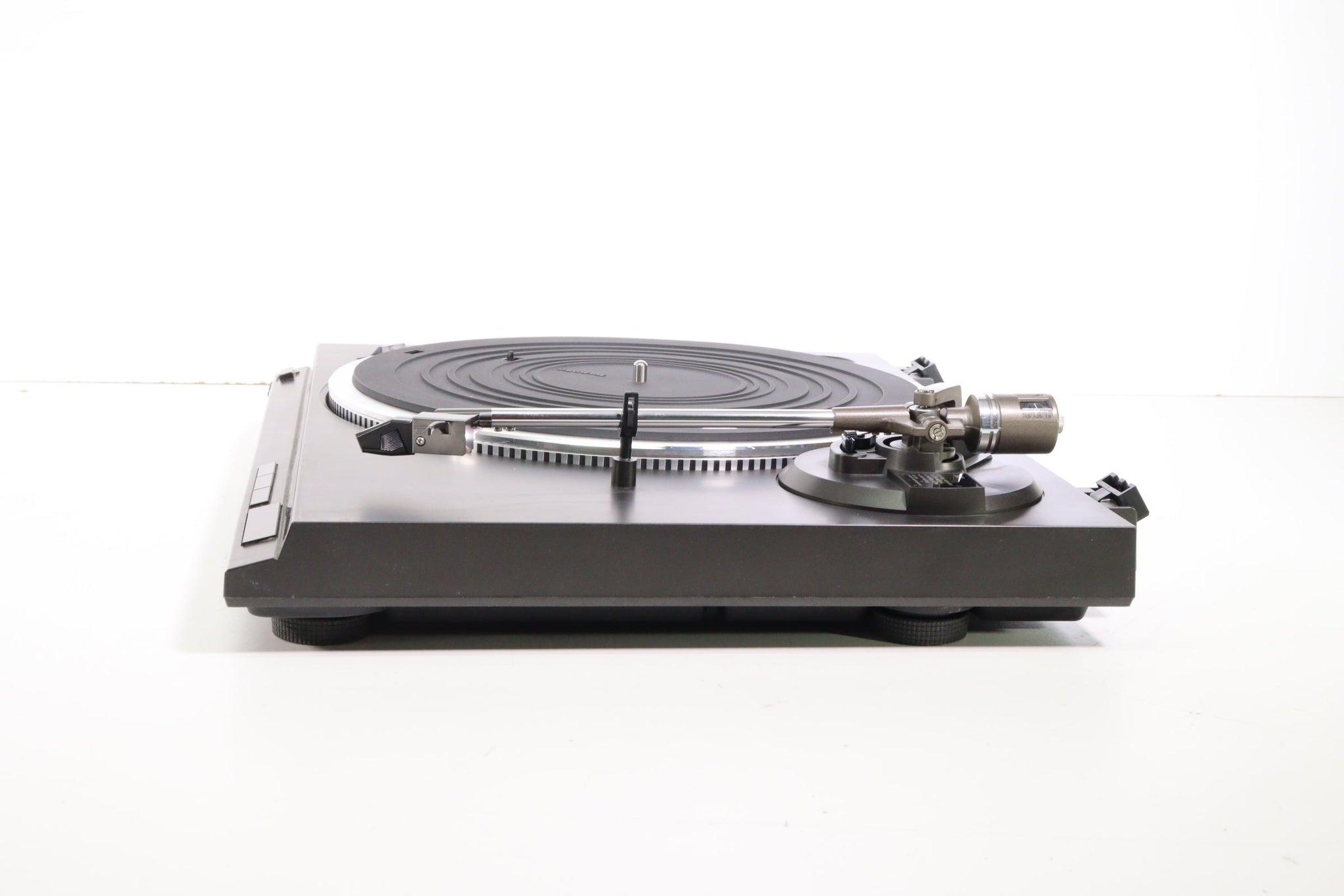 Technics SLQD33R Direct Drive Automatic Turntable System (ARM WON'T M