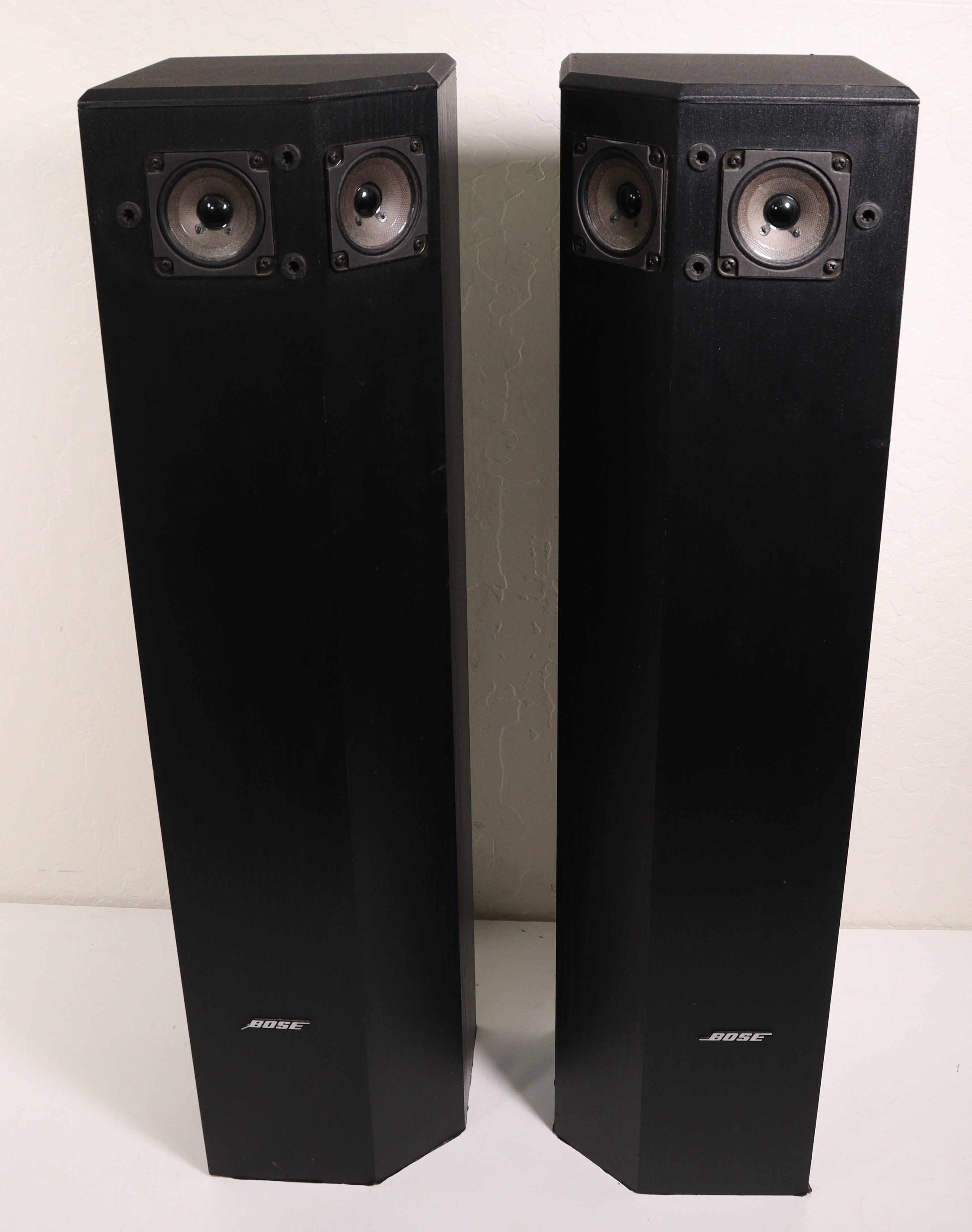 Bose 501 Series Speaker Tower Pair / 6 Ohms 200 Wa