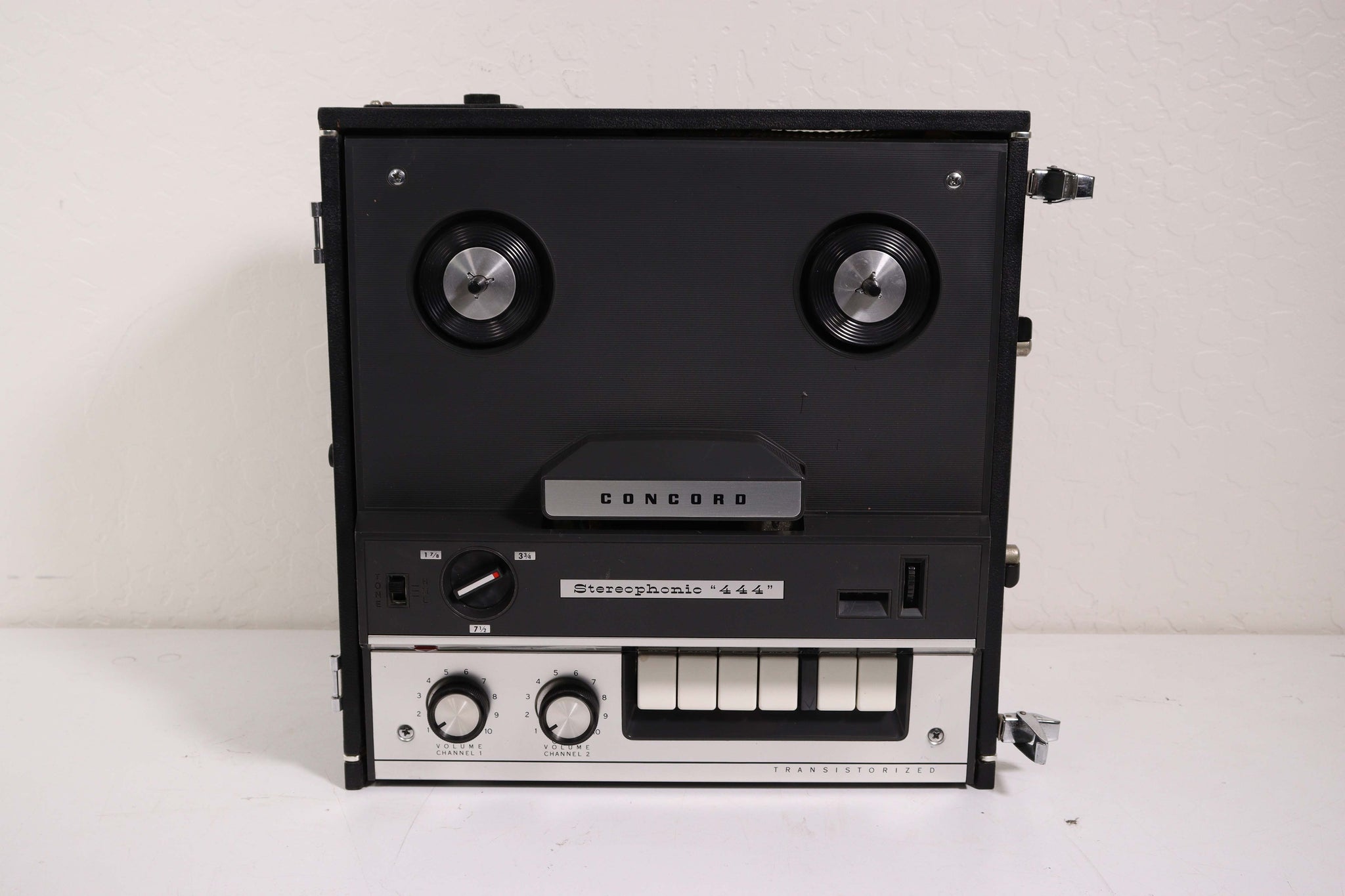 Concord Stereophonic 444 Transistorized Reel To Reel Tape Recorder Pla