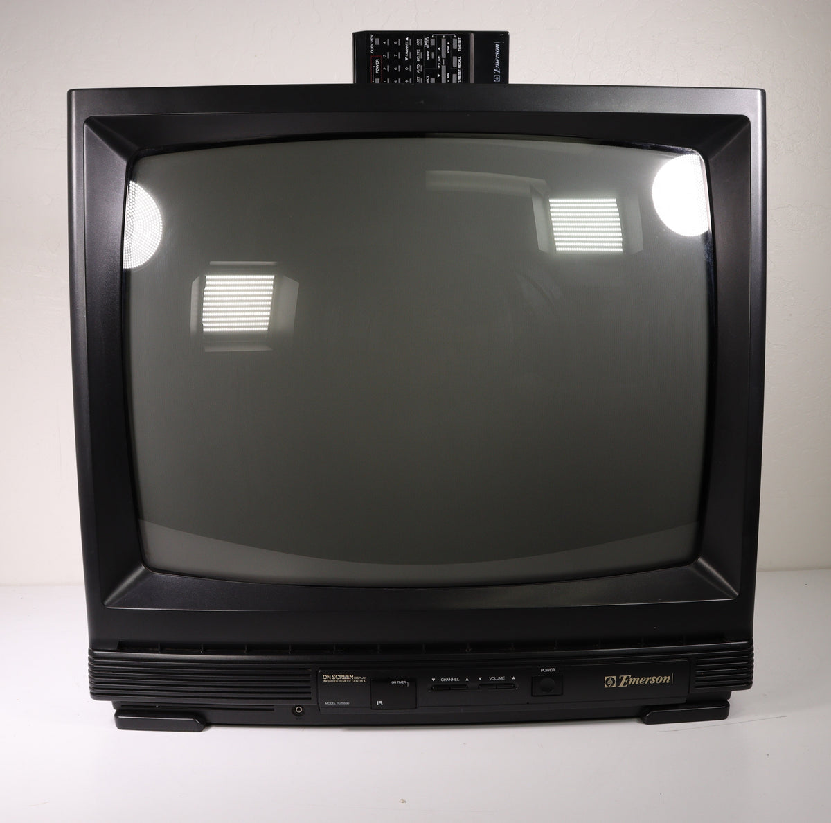 Emerson TC2555D 1991 25 Inch Vintage Tube TV — SpenCertified